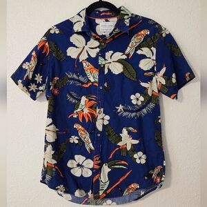 Hawaiian Tropical Button Up Men’s Slim Fit Bold Print Summer Vacation Shirt M